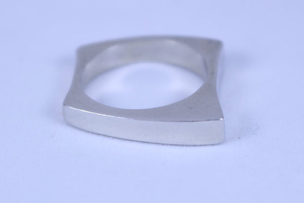 Off-Set Stackable Ring