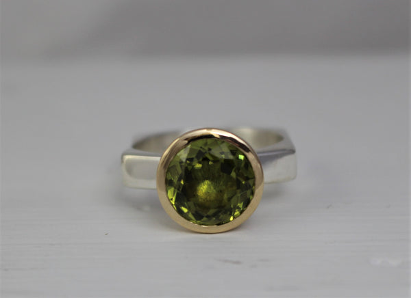 Peridot Ring - Alison